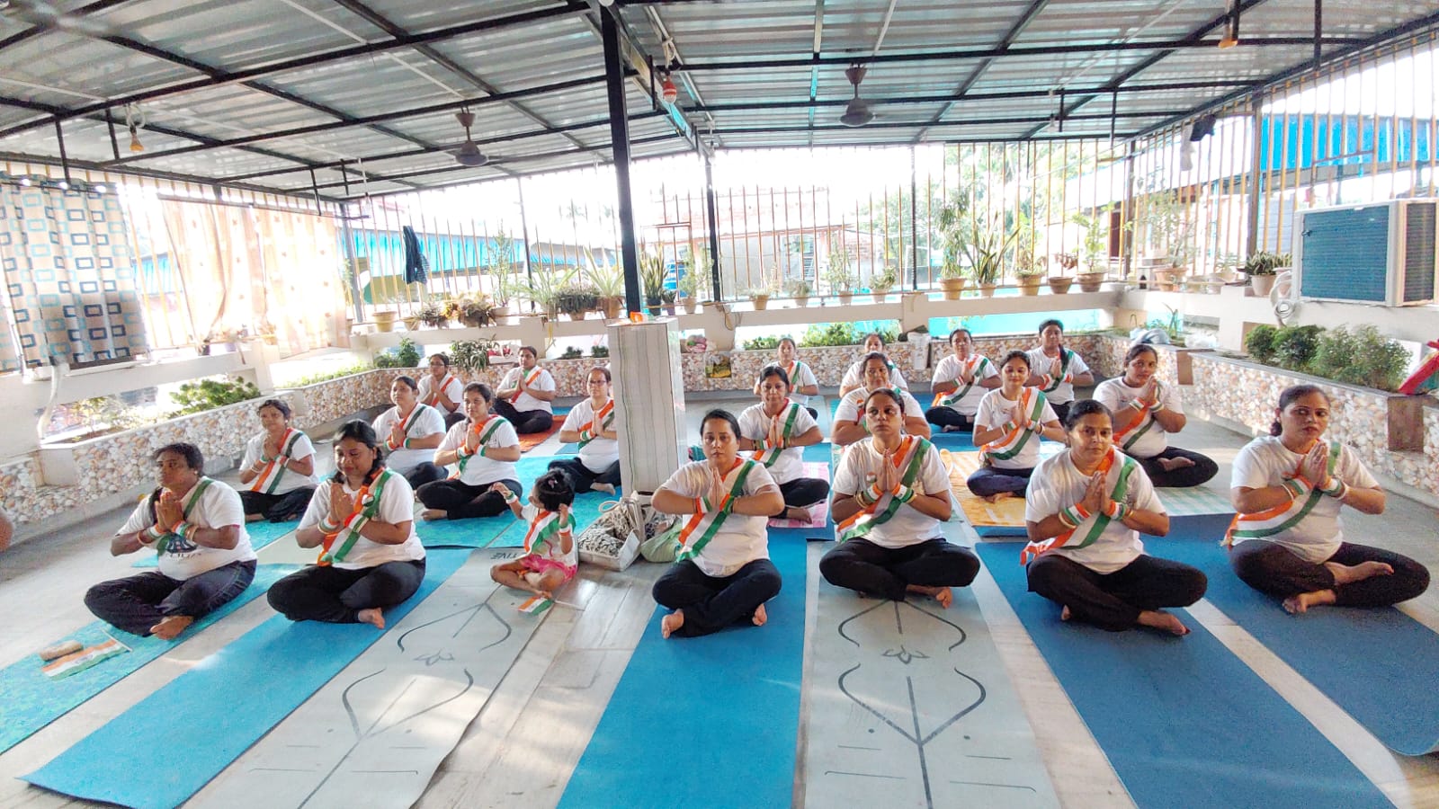 Yoga Life Studio 1
